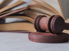 東國專利商標事務所與我司簽訂網(wǎng)站協(xié)議